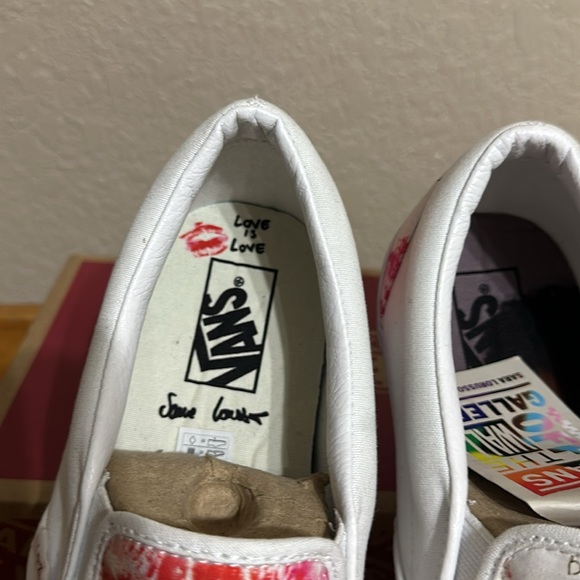 Vans Classic Slip On Otw Gallery Sara Loruss - Picture 6 of 14